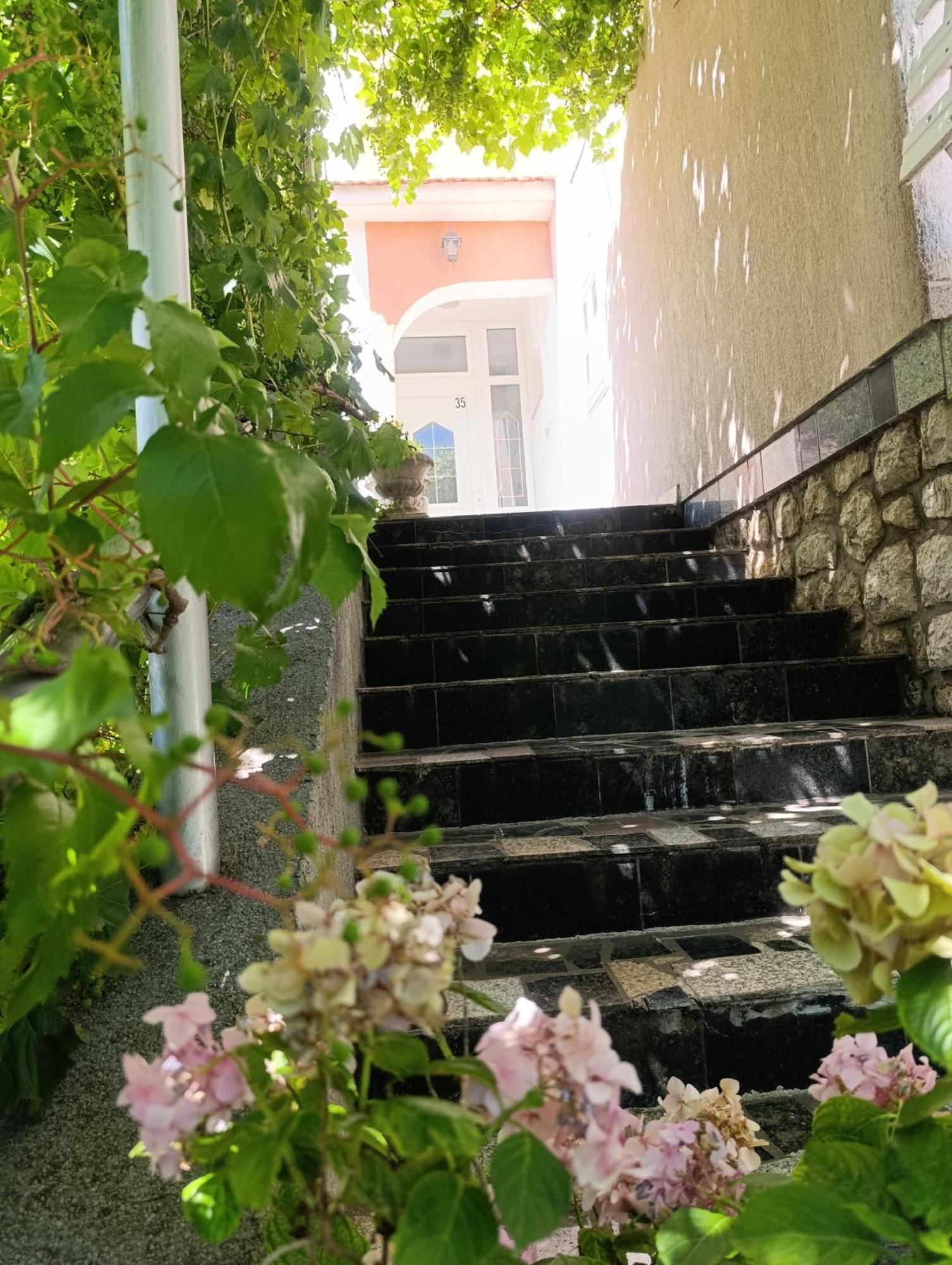 Apartment Rita سينج المظهر الخارجي الصورة